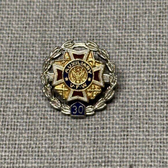 Vintage Sterling VFW AUXILIARY 30 Year Member Pin Veterans of Foreign Wars - Picture 3 of 6